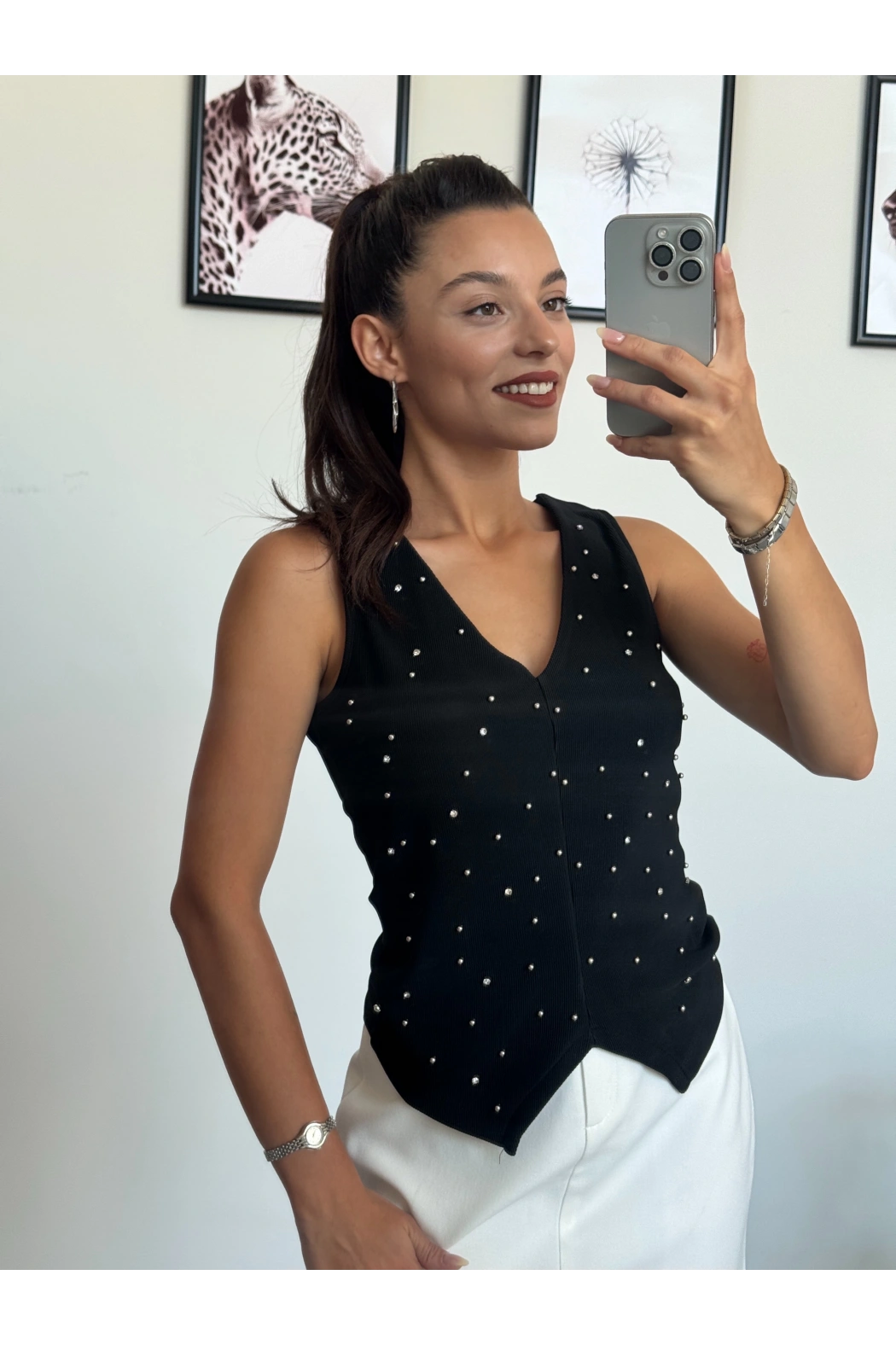 Siyah Taşlı Fitilli Kumaş Yelek