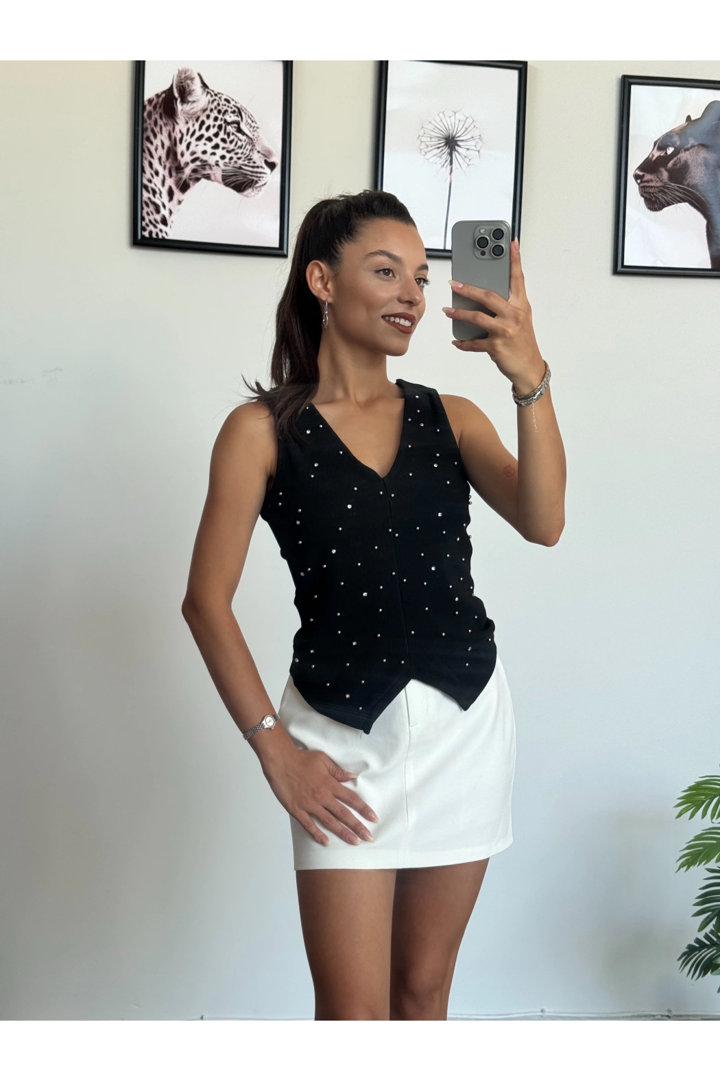 Siyah Taşlı Fitilli Kumaş Yelek