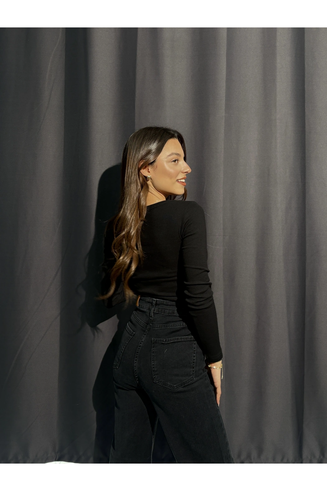 U Yaka Fitilli Siyah Body