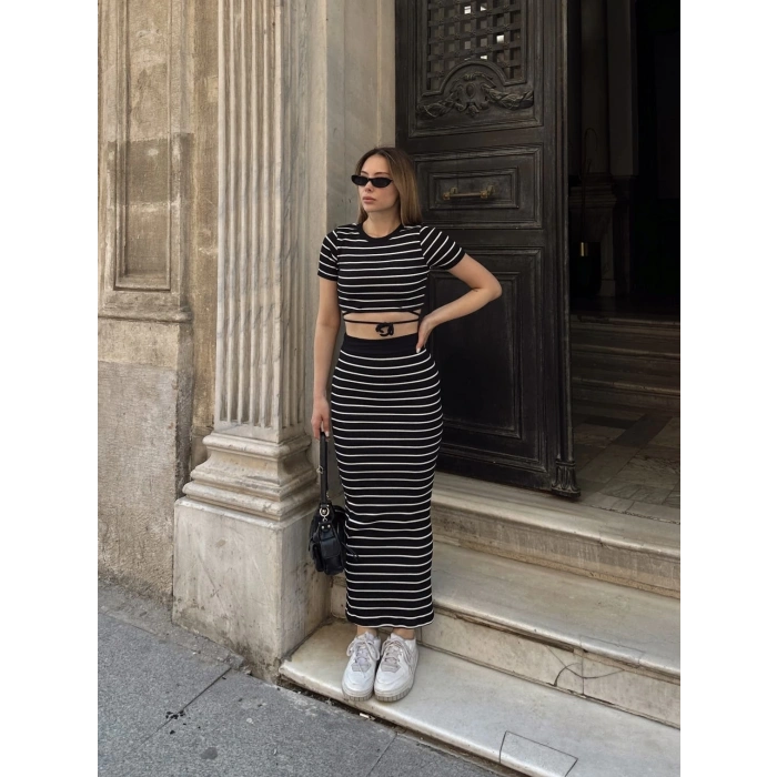 Çizgili etekli takım siyah s3609