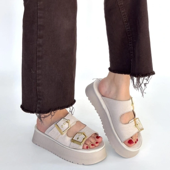 Coer Bej Süet Çift Tokalı Terlik