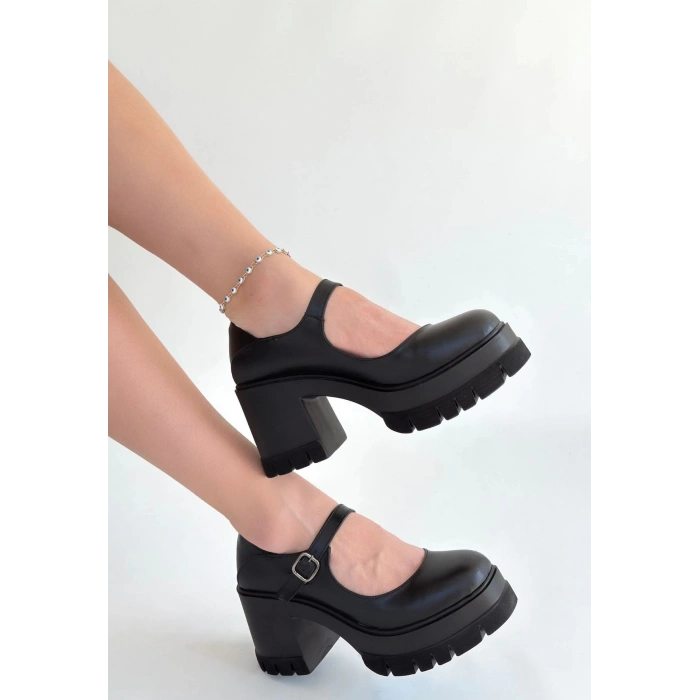 Dlor Siyah Cilt Dolgu Topuk Ayakkabı