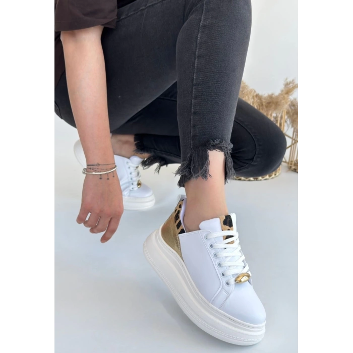 Gasta Beyaz Cilt Sarı Detaylı Bağcıklı Spor Ayakkabı