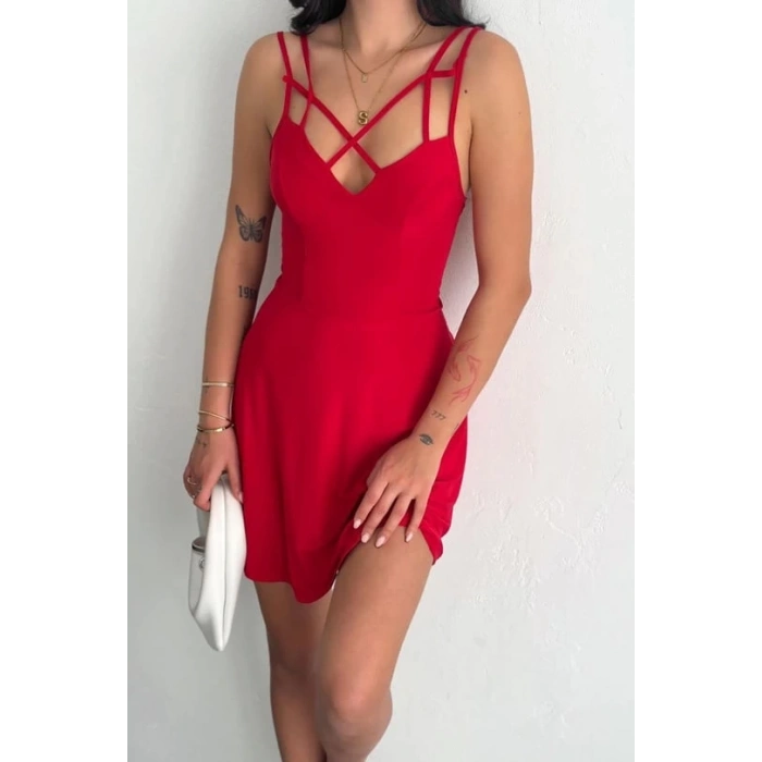 İnce çift askılı mini elbise