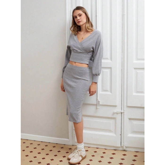 Kruvaze şardonlu etekli takım gri