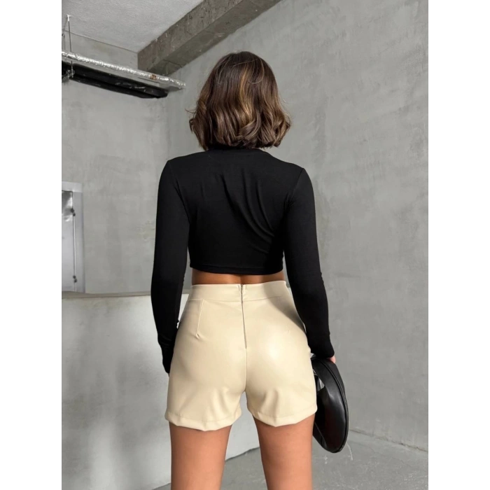 Tokalı deri şort h24444