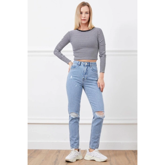 Yüksek bel yırtmaçlı mom jean pantolon