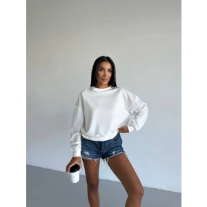 2 iplik bisiklet yaka sweat beyaz f2339