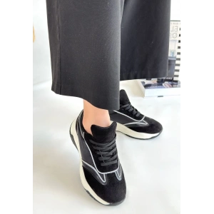 Mark Siyah Cilt Bağcıklı Spor Ayakkabı