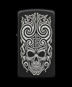 Benzinli Çakmak Kuru Kafa Figürlü E Harfli Tasarım - V15