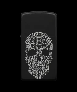 Benzinli Çakmak Kuru Kafa Figürlü E Harfli Tasarım - V38