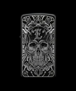 Benzinli Çakmak Kuru Kafa Figürlü E Harfli Tasarım - V58