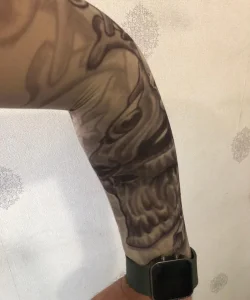 Giyilebilir Çorap Dövme Kuru Kafa Dövmesi Çift Kol