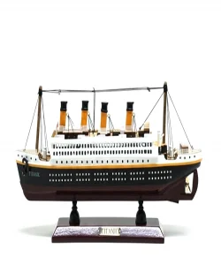 Özel Tasarım Ahşap Işıklı Titanik Gemi SPR4613