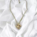 Çelik Harf Kolye Gold H