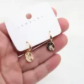İthal Oval Ortası Zirkonlu Sallantı Küpe