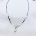 Kelebek Model Kolye Gümüş Renk