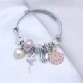Pembe Deniz Kabuğu Detaylı Charmlı Bileklik