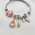 Pembe İstiridye Charmlı Bileklik