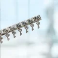 Sallantılı Anahtar Detaylı İtalyan Charm