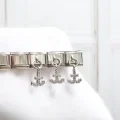 Sallantılı Çapa Detaylı Charm