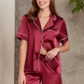 Kaliteli Şık Saten Biyeli Kadın Pijama Takımı - Bordo