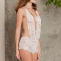 Sifon Dantelli Şık Kadın Sabahlık ve Tulum Takımı - Ekru