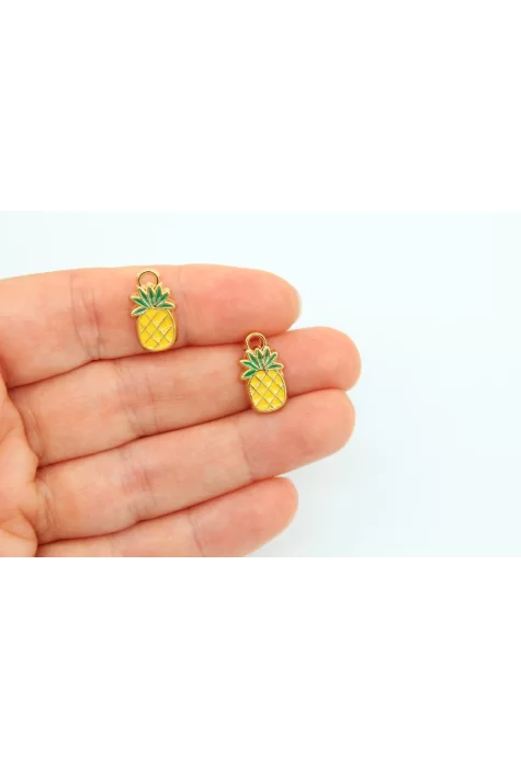 Altın Kap. Ananas