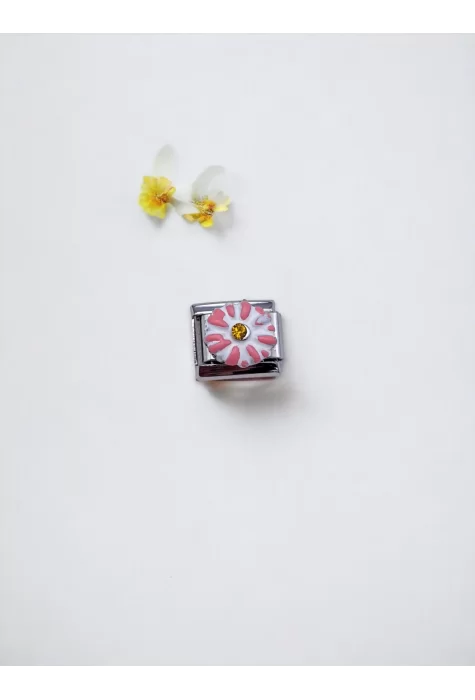 Pembe Papatya Detaylı Charm