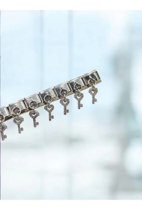 Sallantılı Anahtar Detaylı İtalyan Charm