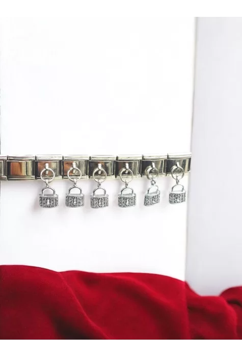 Sallantılı Kilit Detaylı İtalyan Charm