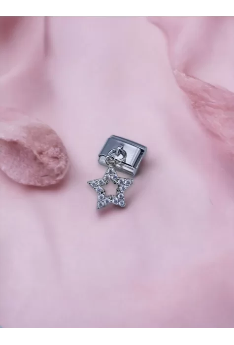 Sallantılı Zirkon Taşlı Yıldız Charm