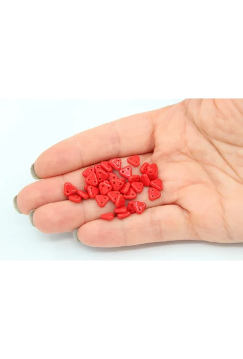 Triangle Boncuk Kırmızı 25gr
