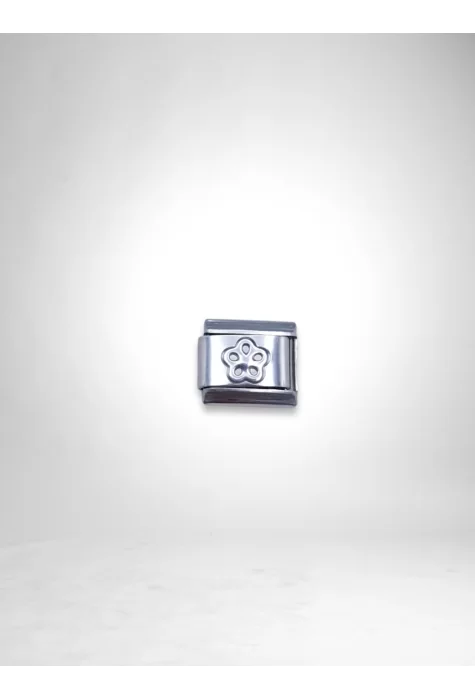 Yonca Detaylı Charm Gümüş Renk