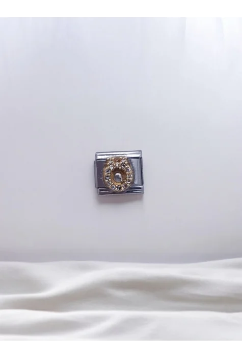 Zirkon Taşlı Harf Charm Ö