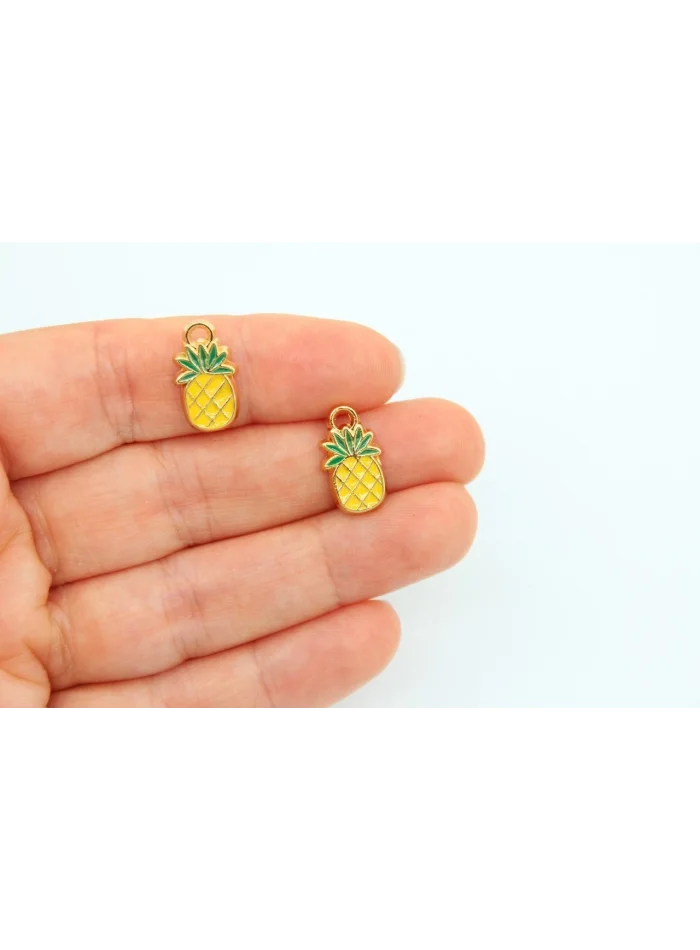 Altın Kap. Ananas