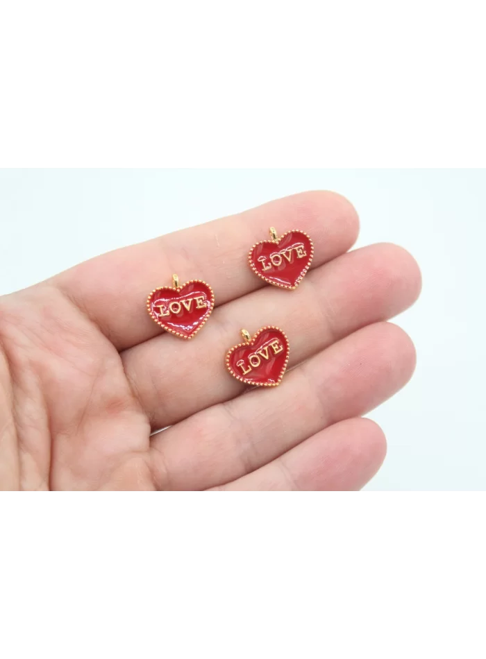 Altın Kaplama LOVE Yazılı Kalp Kolye Ucu