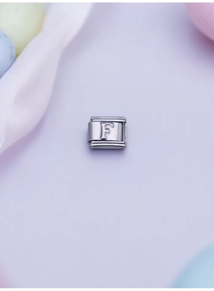 Harf Desenli İtalyan Charm F Harfi