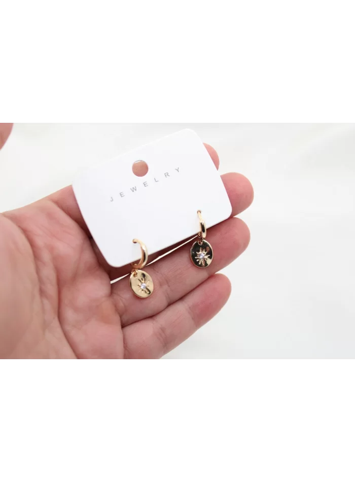 İthal Oval Ortası Zirkonlu Sallantı Küpe