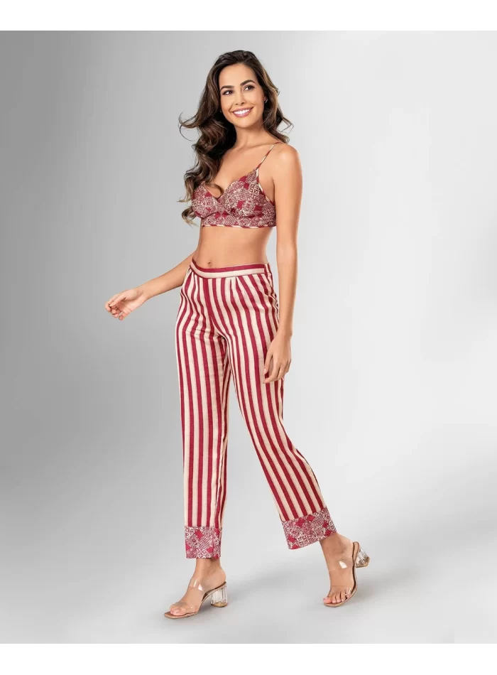 Kaliteli Şık 3lü Pijama Takımı 1844