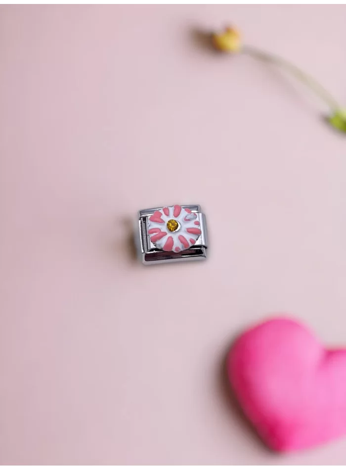 Pembe Papatya Detaylı Charm