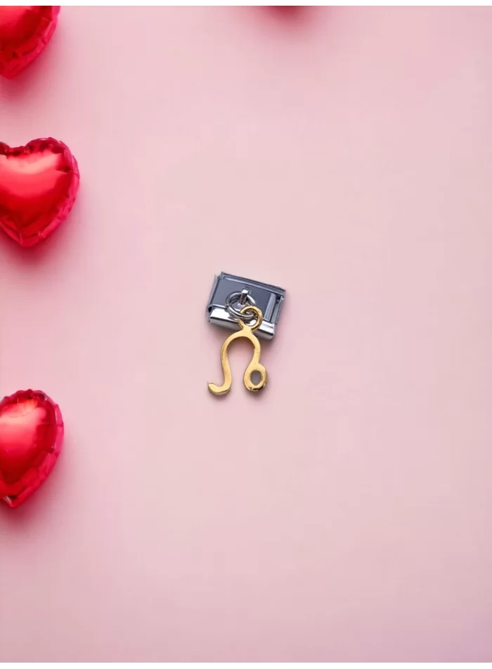 Sallantılı Aslan Burcu Charm Sarı Renk