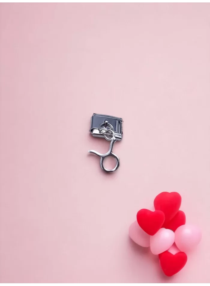 Sallantılı Boğa Burcu Charm Gümüş Renk