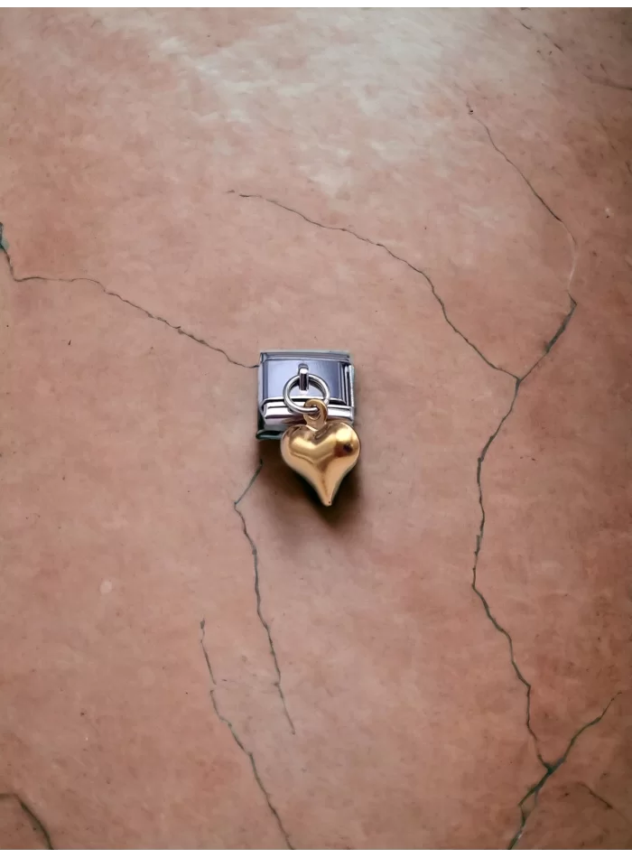 Sallantılı Sarı Kalp Detaylı Charm