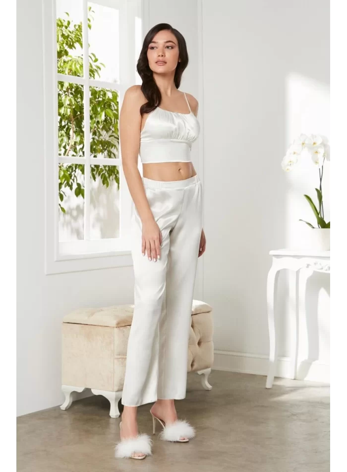 Kaliteli Şık Saten Kadın Pijama Takımı - Ekru