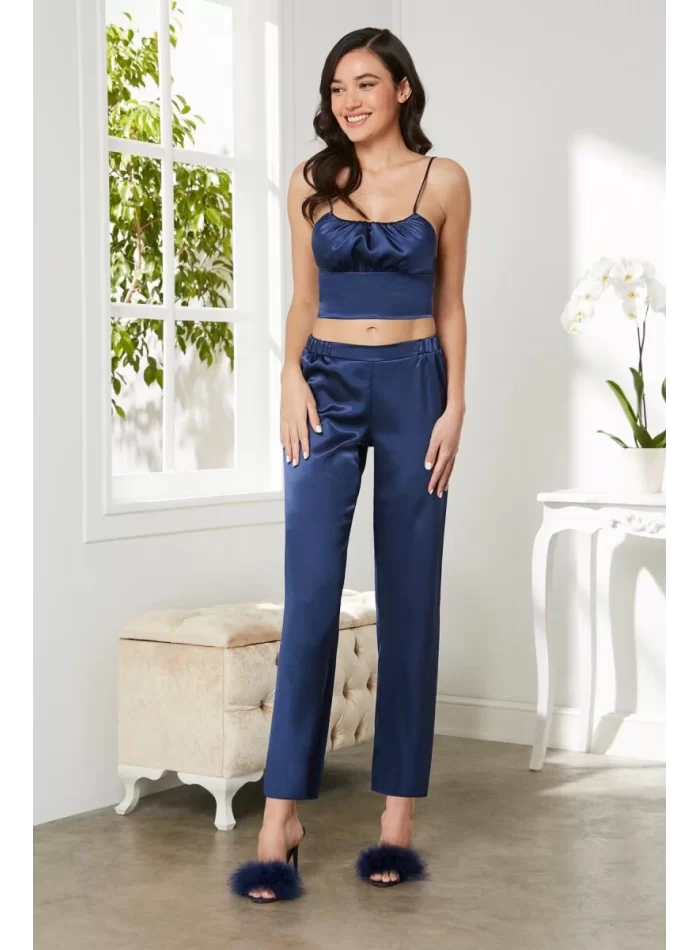 Kaliteli Şık Lacivert Kadın Pijama Takımı