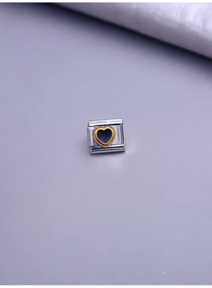 Siyah Kalp Detaylı Charm
