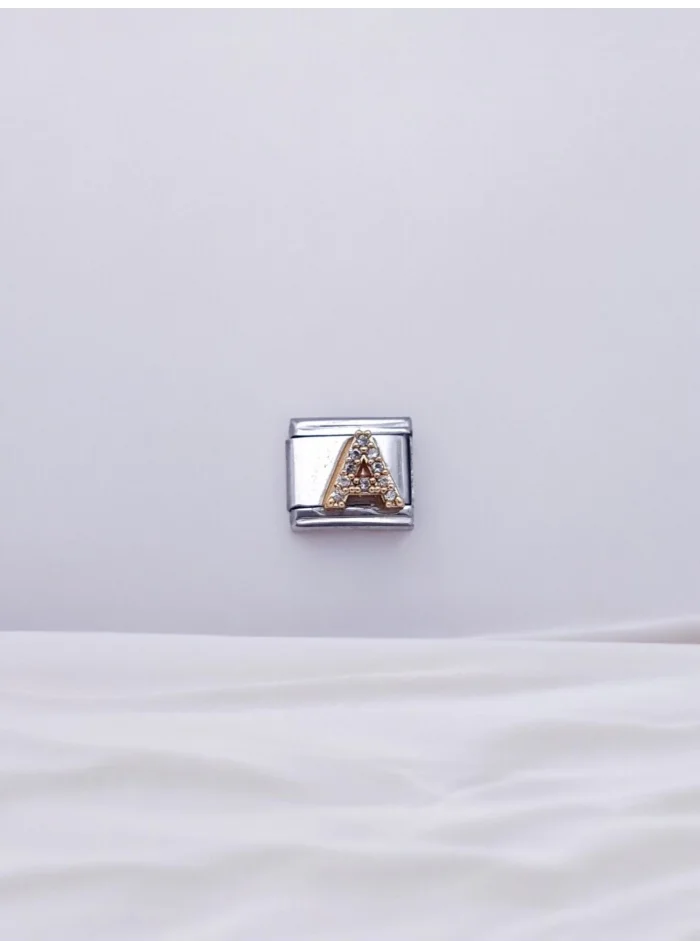 Zirkon Taşlı Harf Charm A