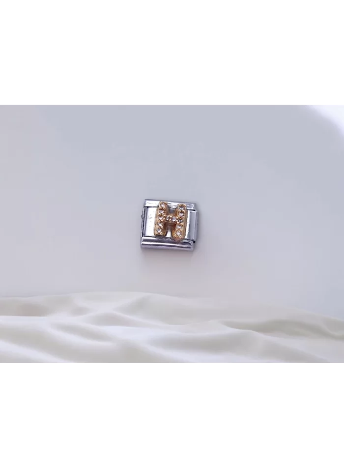 Zirkon Taşlı Harf Charm H
