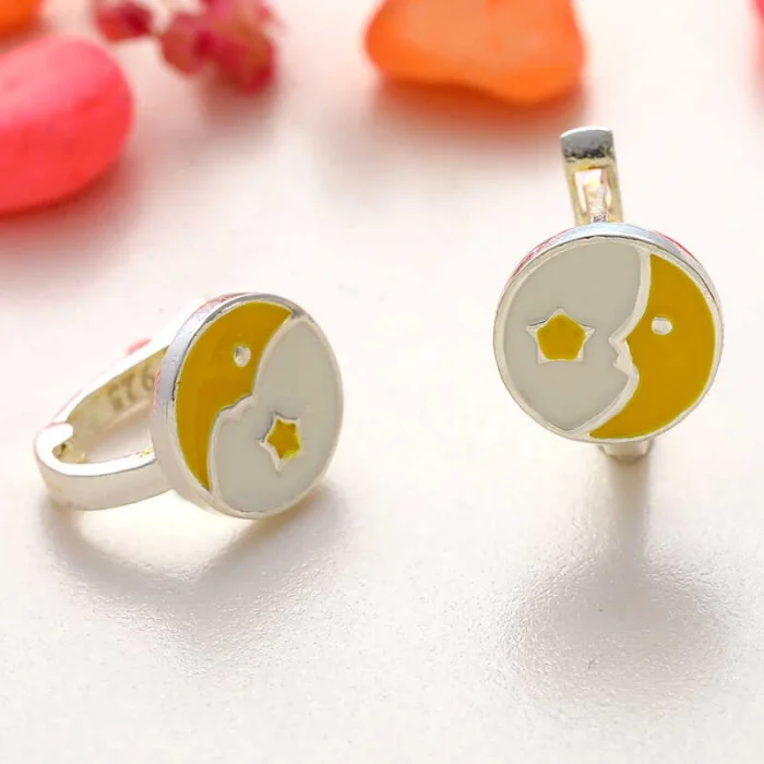 Supertrend Gümüş Ay Yıldız Çocuk Küpesi